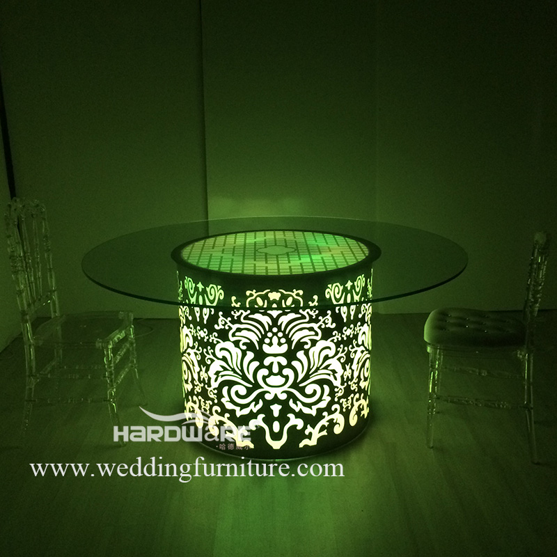 led wedding table