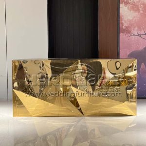 Unique Design Pattern Gold Bar Counter