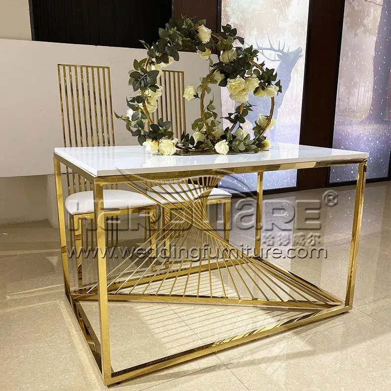 Cake Center Table