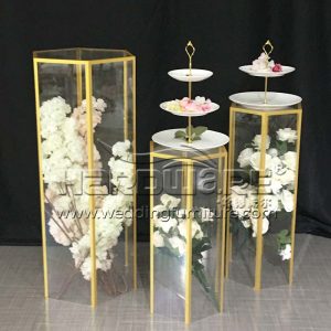 Acrylic Material Cake Plinth