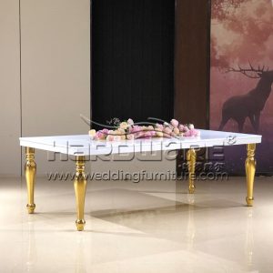 Elegant wedding reception tables