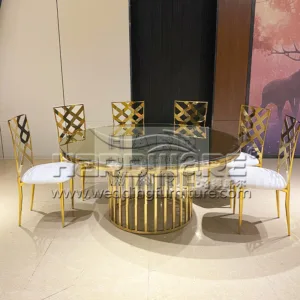 Main Table at Wedding