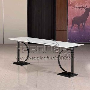 Black restaurant tables