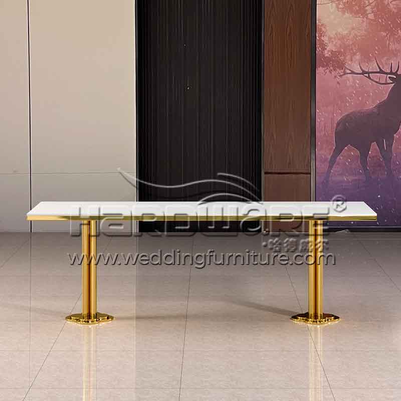 Narrow dining table