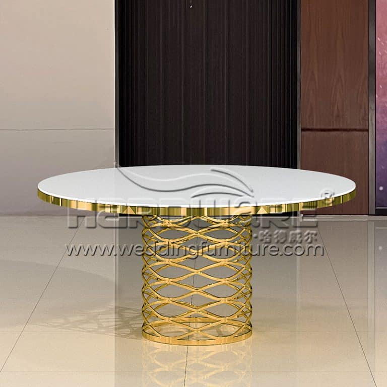 Standard Banquet Table Size For Luxury Weddings