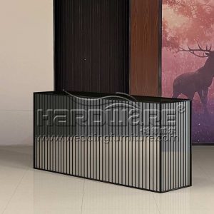 Pub Bar Counter Design