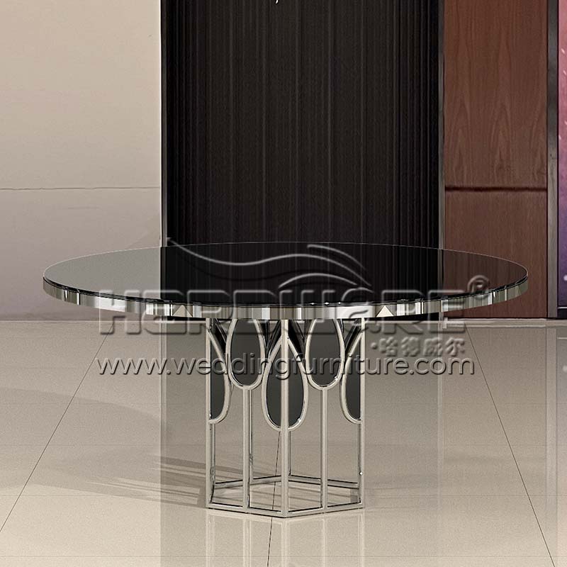 Round Table Wholesale