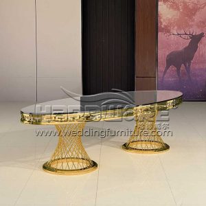 Oval Restaurant Table