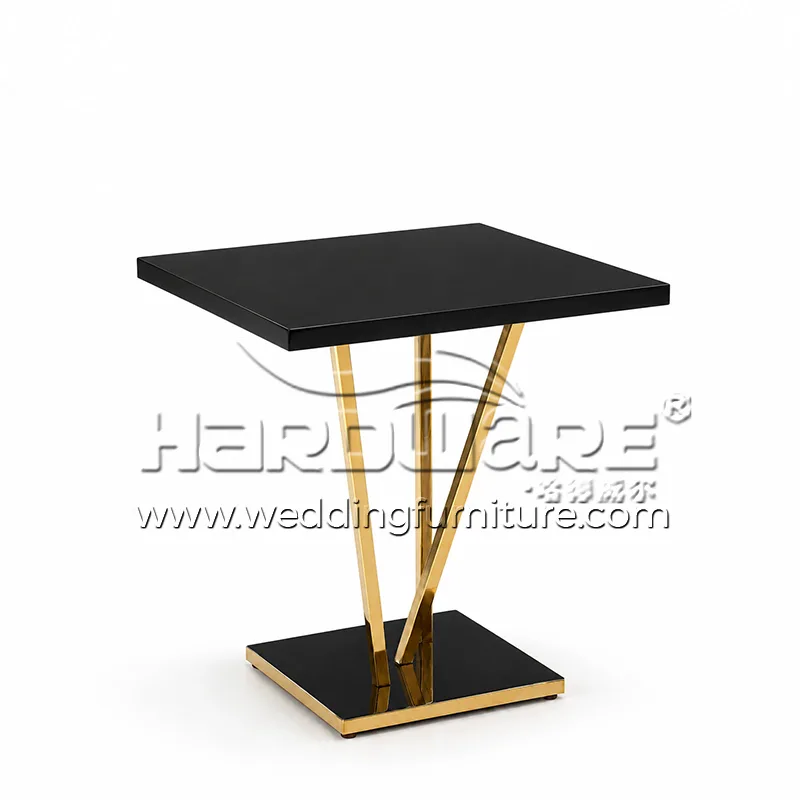 Table for Cake Display