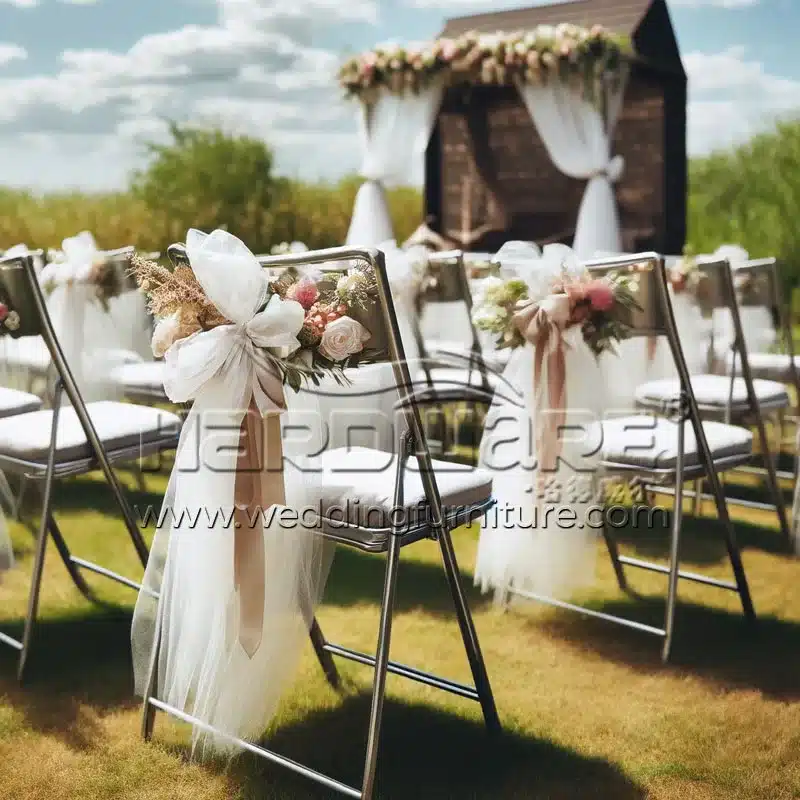 How to Decorate Metal Folding Chairs for Wedding