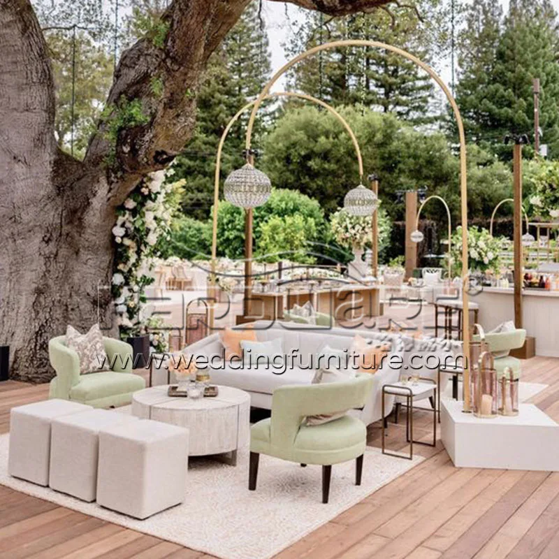 How to Choose the Right Wedding Arch