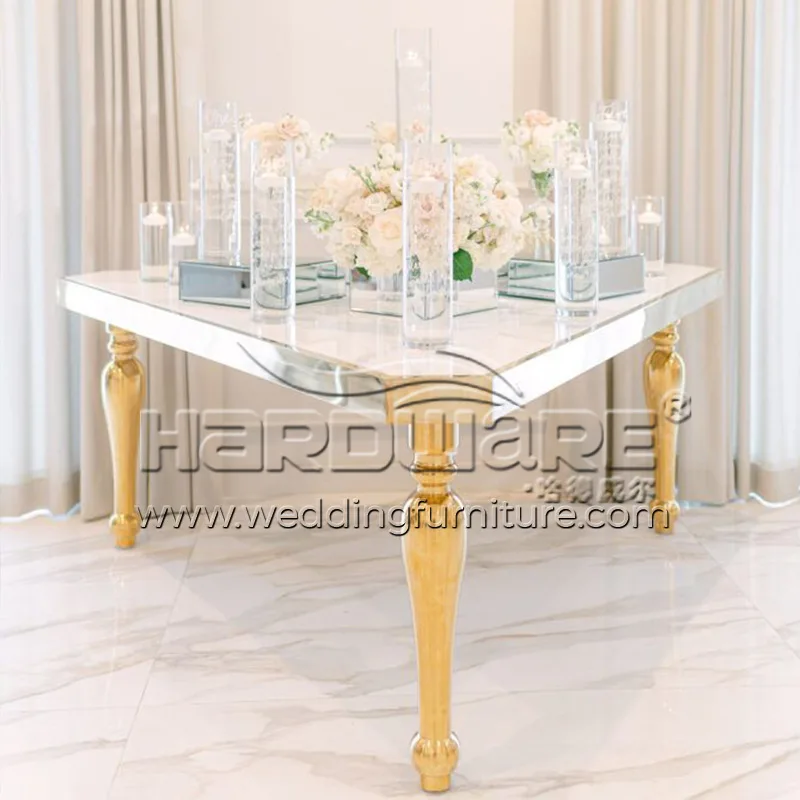 How to decorate triangle tables