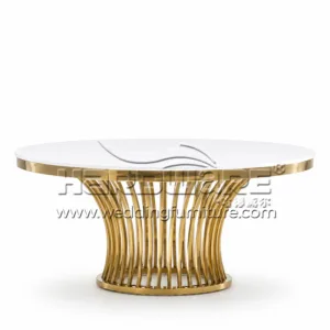 Round Dinner Tables
