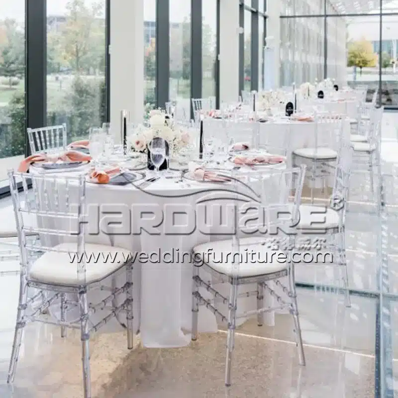 Sophisticated Clear Chiavari Chair