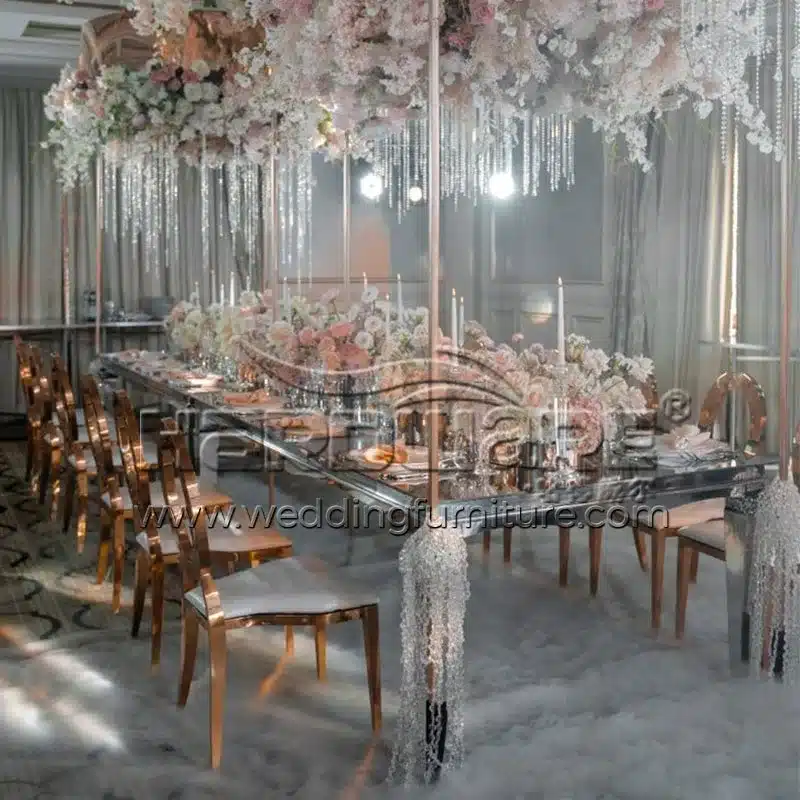 How Many Seats at an 8-Foot Banquet Table