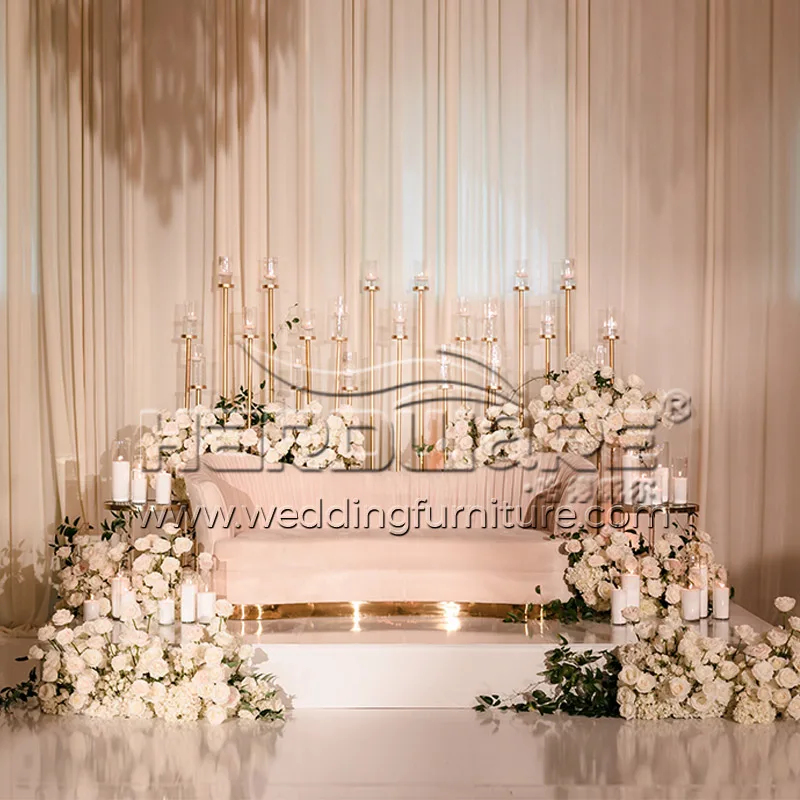 Elegant Wedding Lounge Setup