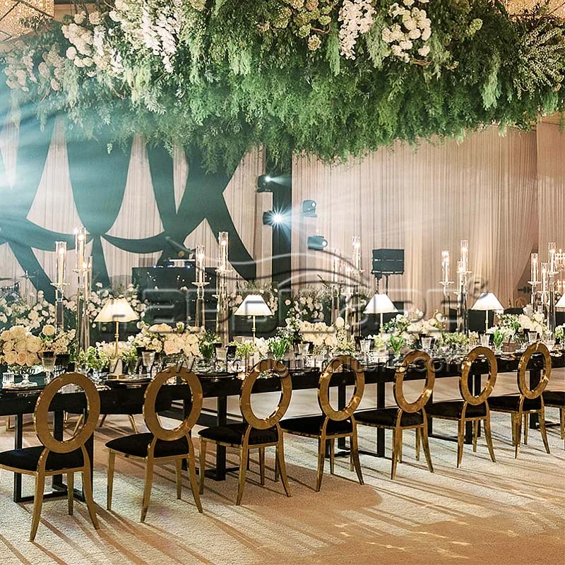 Incorporate Luxury Touches into Your Wedding