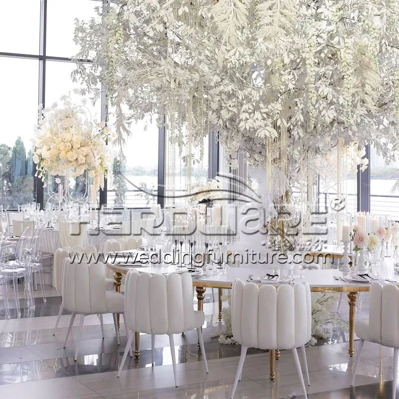 Boost Your Venue's Appeal with High-Quality Dining Chairs