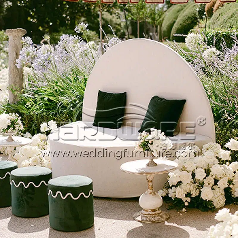 Host a “Tea-Riffic” Party