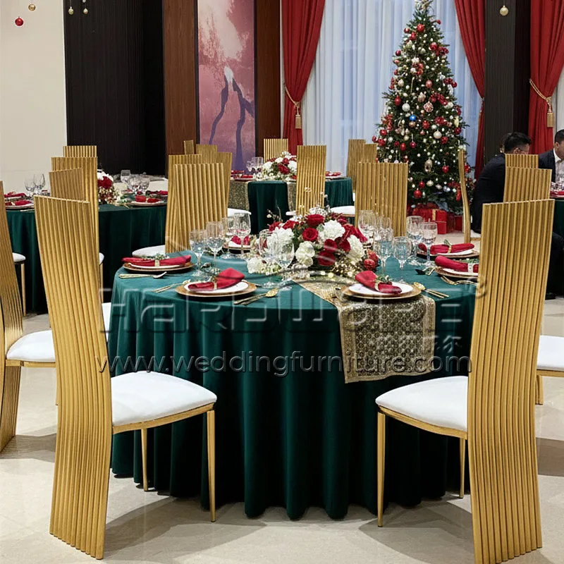 Straight-Backed Chairs for Luxury Christmas Banquet